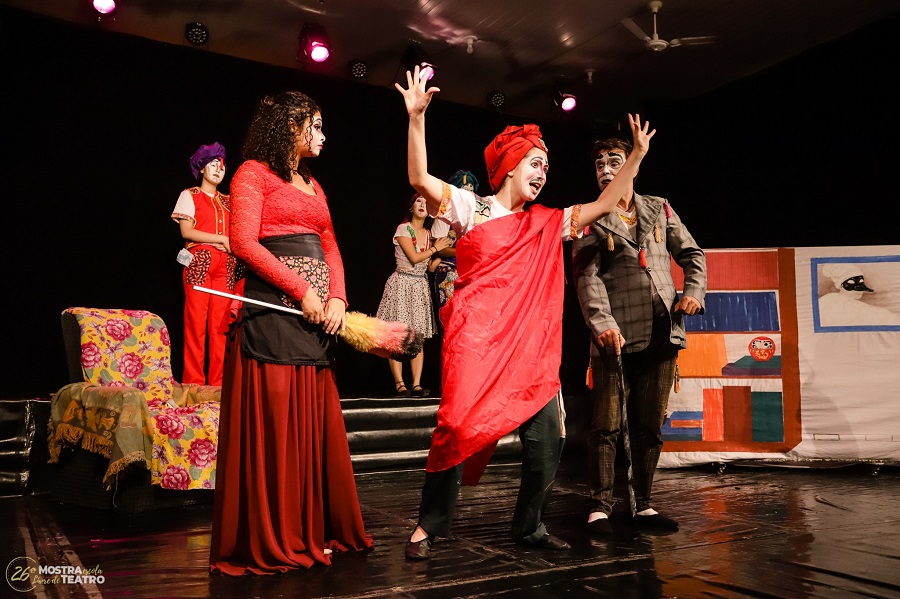 Inscrições abertas para oficinas de teatro para crianças e adultos